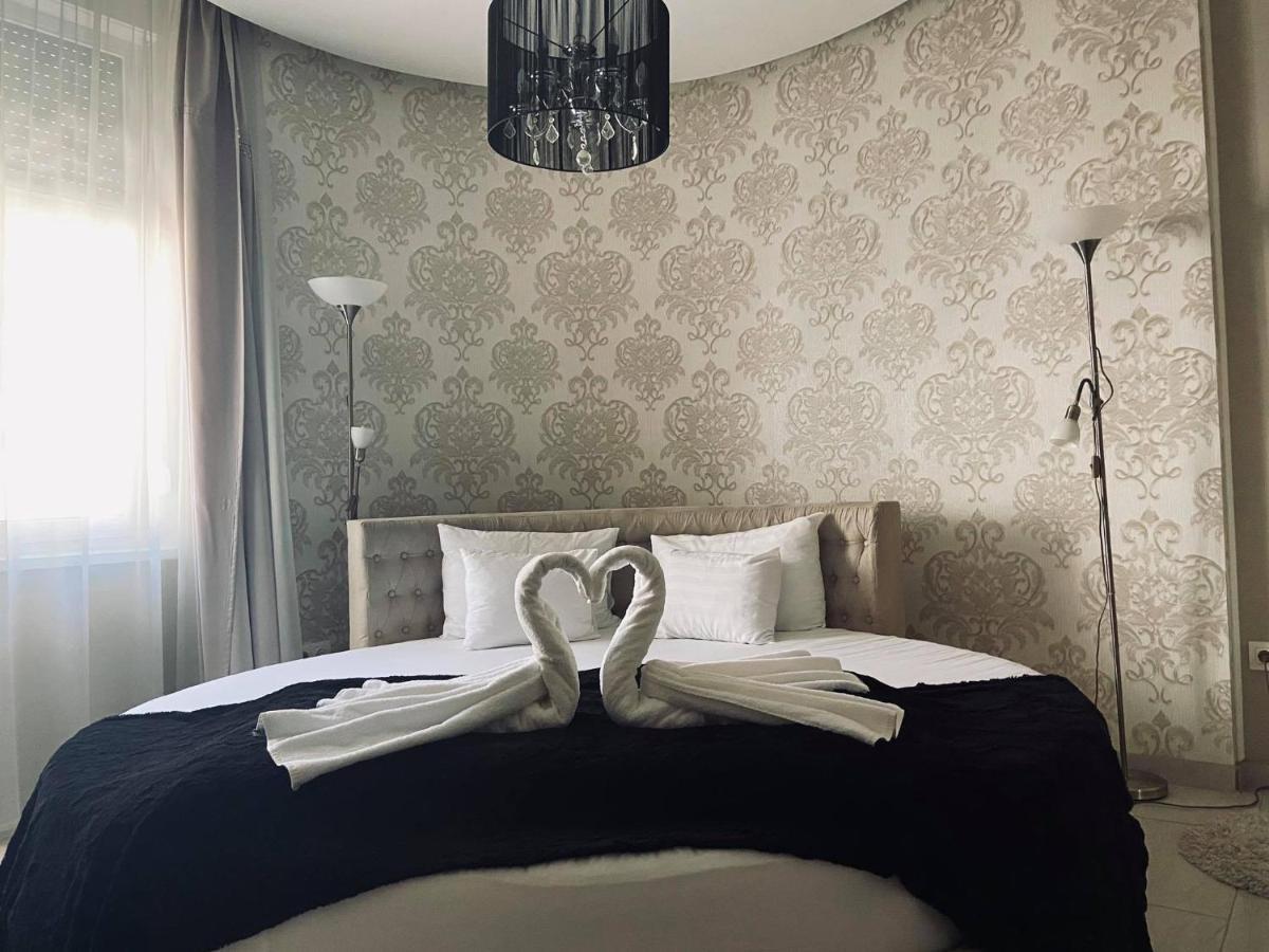 La Pergola & Prestige Panzio Penzion 3*