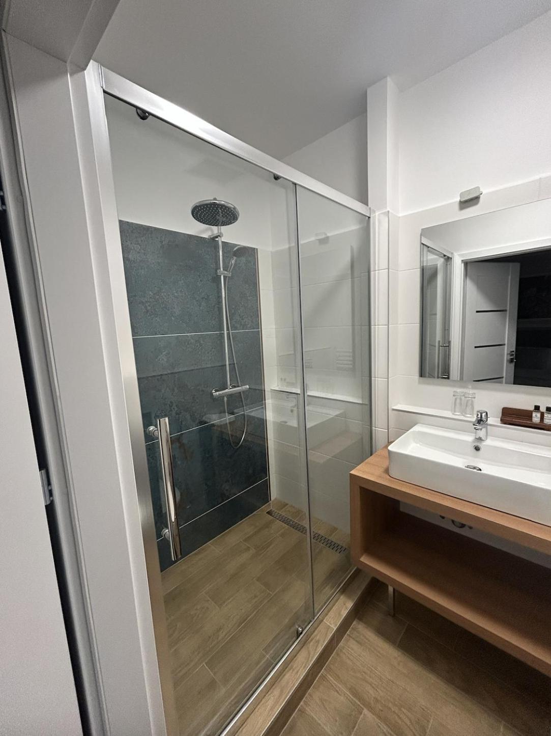 La Pergola & Prestige Panzio Guest house