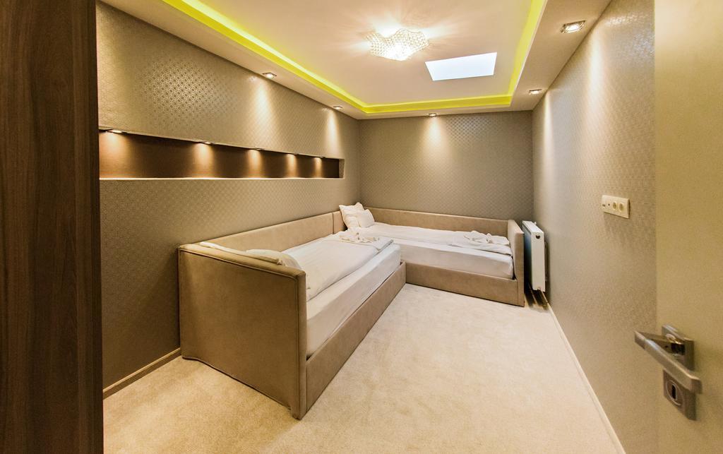 La Pergola & Prestige Panzio 3*