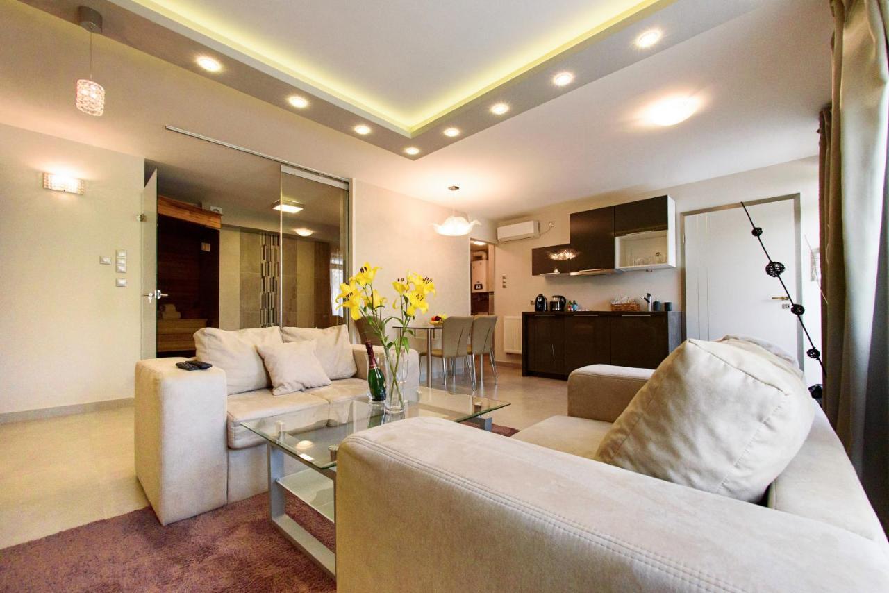 Penzion La Pergola & Prestige Panzio 3*